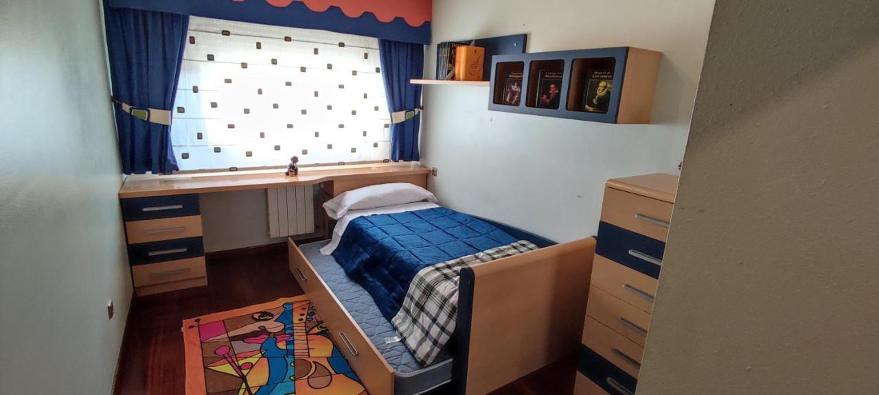 Piso Estacion Termal Garaje Y Aire Acondicionado Apartment โอว์เรนเซ ภายนอก รูปภาพ